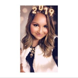 Meet your Posher, Stephanie